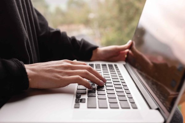 Quelles sont les meilleures pratiques pour le marketing par e-mail pour une entreprise de services informatiques ?