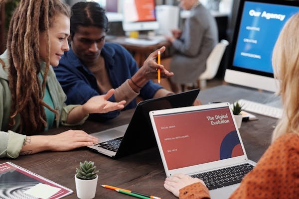 Développez votre stratégie marketing avec une agence SEM à Montréal